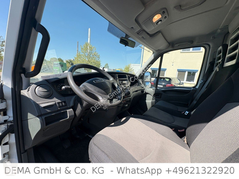 عربة نفعية Iveco...