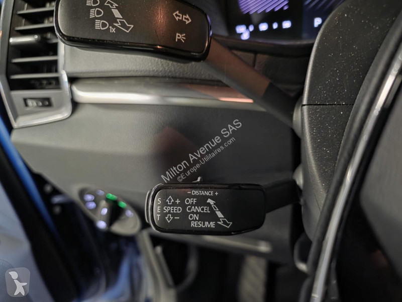 Samochód dostawczy Skoda KAROQ 2.0 TDI SCR -...