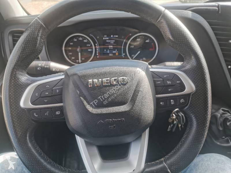 Véhicule utilitaire Iveco