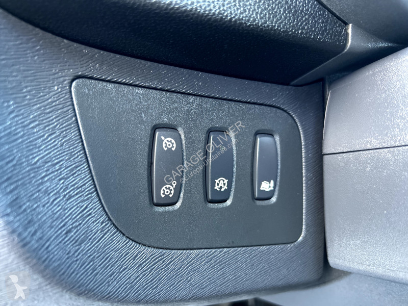 Véhicule utilitaire Renault Maxi Grand Volume...