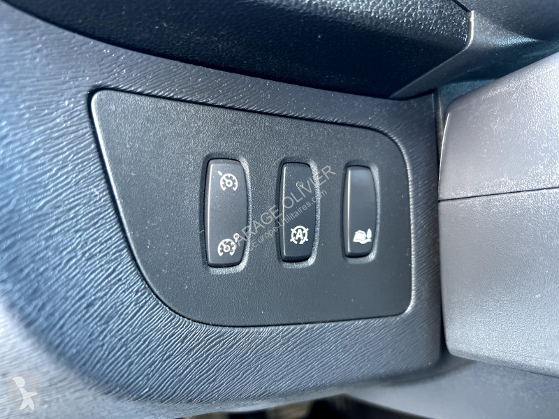 Véhicule utilitaire Renault Maxi Grand Volume...