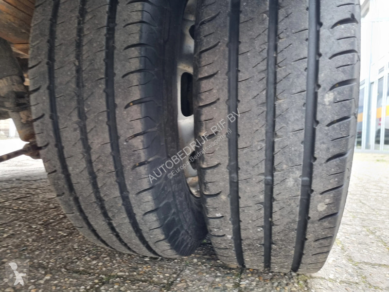 Furgoneta Iveco 35C18 3.0D 180 PK L4H2 Maxi...