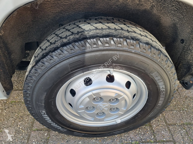 Furgoneta Peugeot 2.0 HDI L2H2 9 Persoons Euro 6