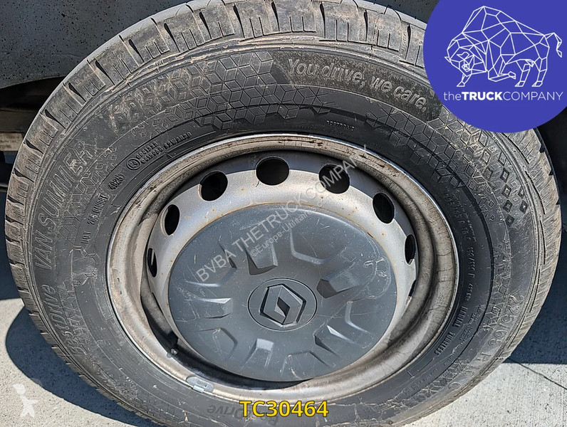 Samochód dostawczy Renault 145.35 nacelle klubb