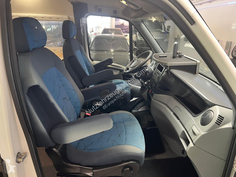 عربة نفعية Iveco 35c12 Maxi...