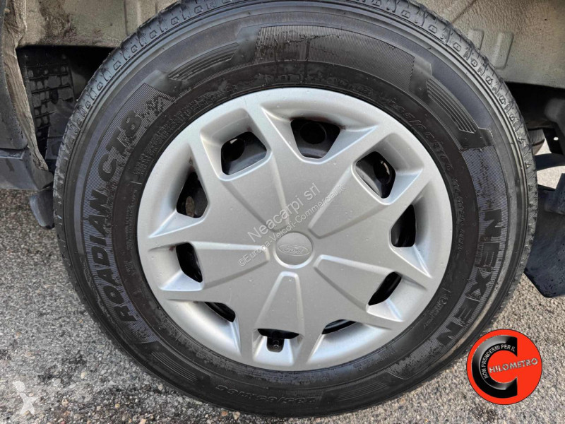 Furgoneta Ford
