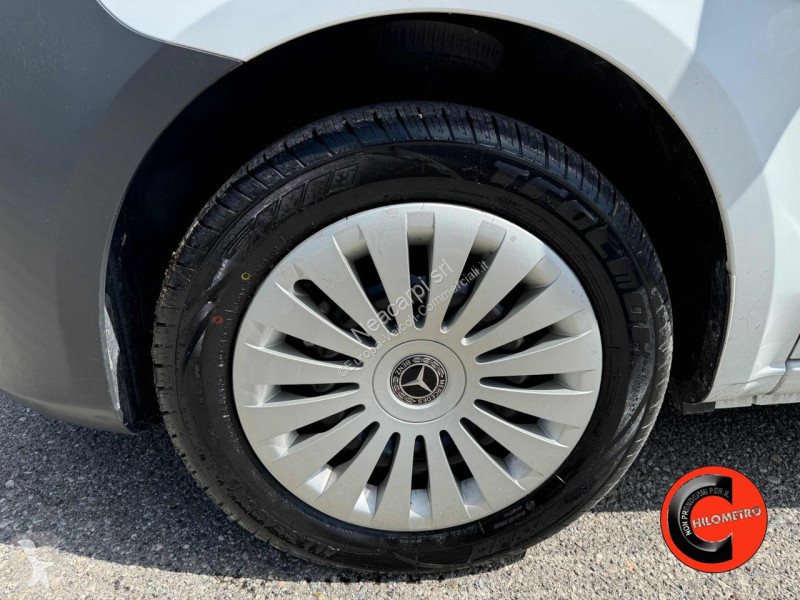 Коммерческий автомобиль Mercedes