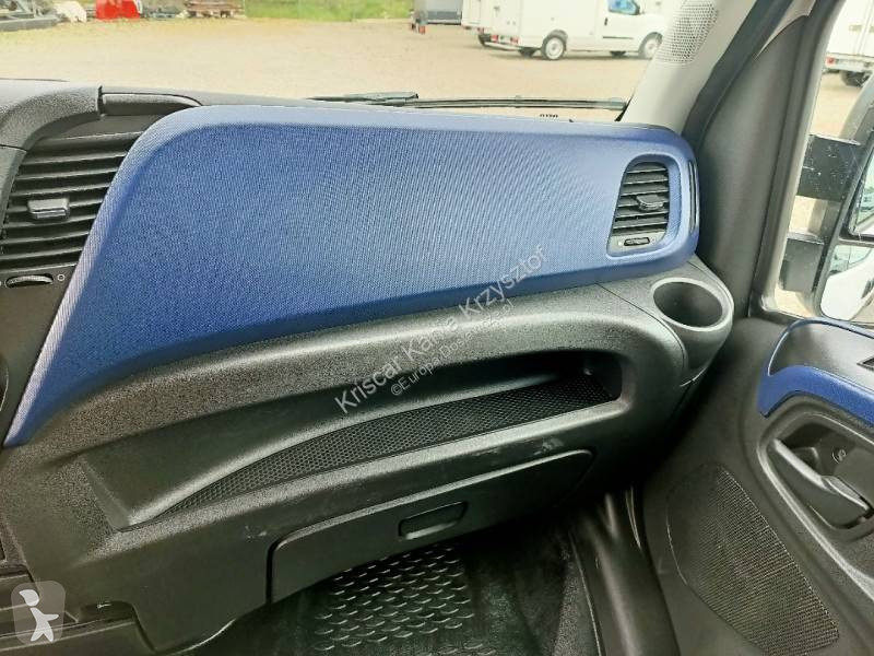 Samochód dostawczy Iveco