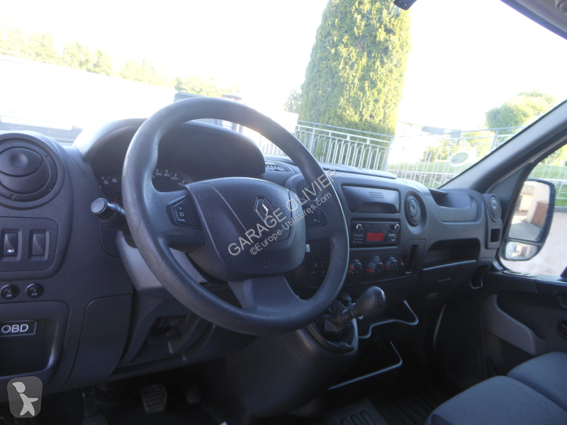 Véhicule utilitaire Renault Châssis Cabine...