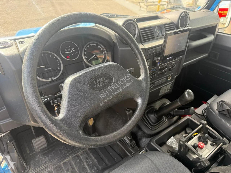 Samochód dostawczy Land Rover 4X4 KLAAS...