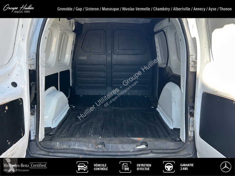 Véhicule utilitaire Mercedes 110 CDI Fourgon...