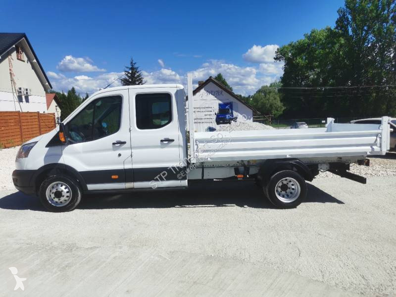 Samochód dostawczy Ford