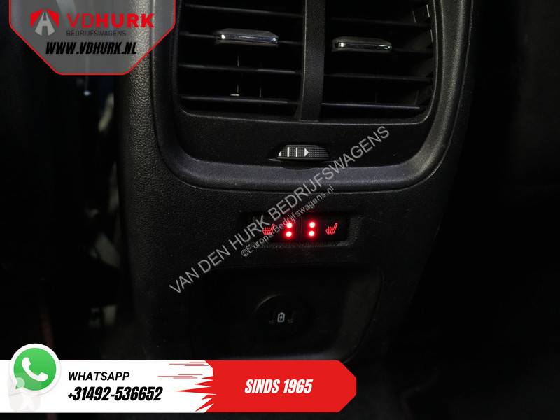 عربة نفعية Ford 2.5 PHEV 225 pk ST-Line LED/...