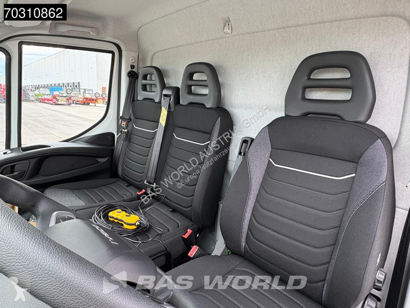 Samochód dostawczy Iveco 35C16 Neu! 3.0L...