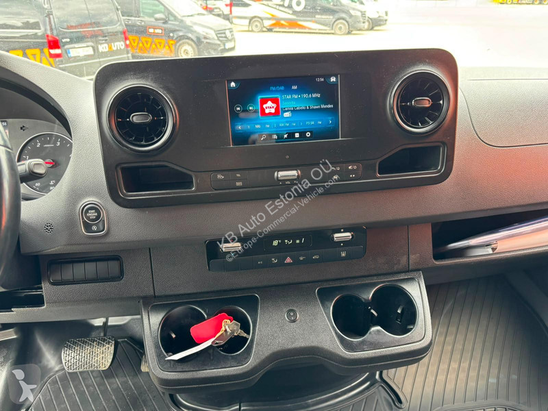 Furgoneta Mercedes 317 CDI BOX L=4283 mm
