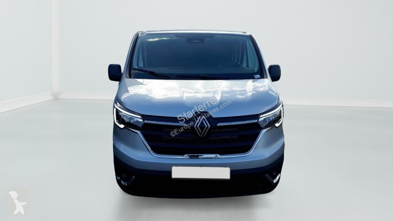 Véhicule utilitaire Renault  TRAFIC CABINE...