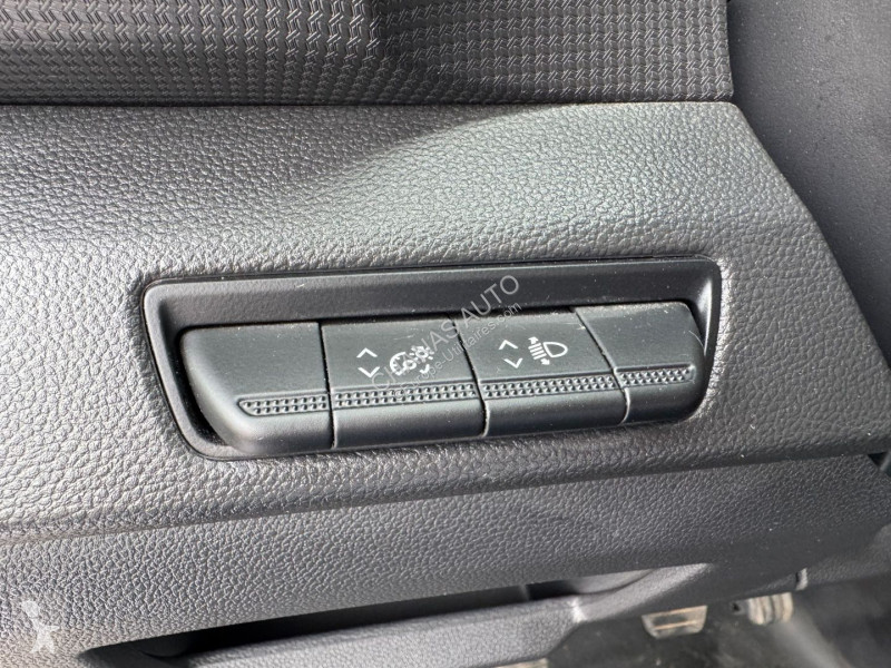 Bedrijfswagen Renault L2H2 2.0 Blue DCI 170...