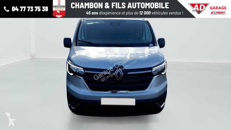 عربة نفعية Renault CABINE APPROFONDIE L2H1 3T...