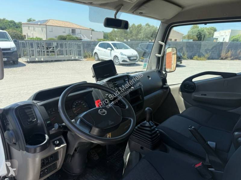 Nyttofordon Nissan