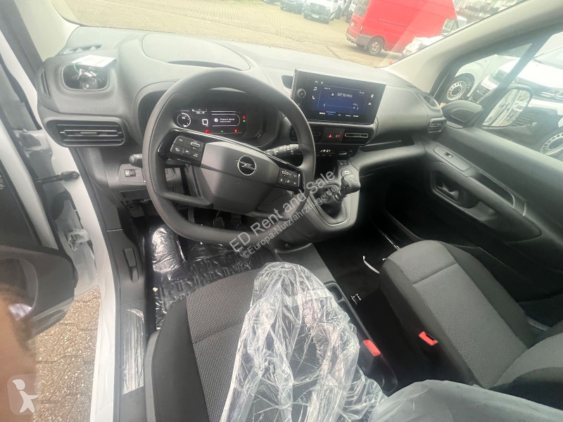 Véhicule utilitaire Opel Cargo L 2 mit...