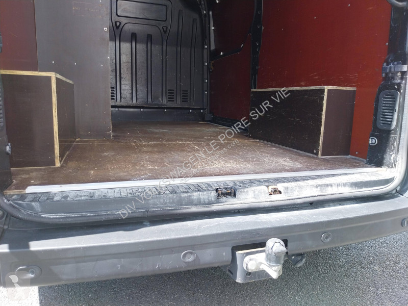 عربة نفعية Renault MASTER FGN TRAC F3300 L2H2...