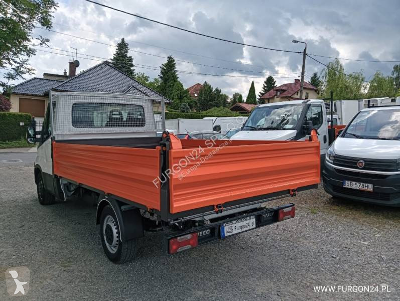 Samochód dostawczy Iveco