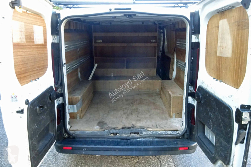 عربة نفعية Renault TRAFIC 1,6 DCI 95 L1H1
