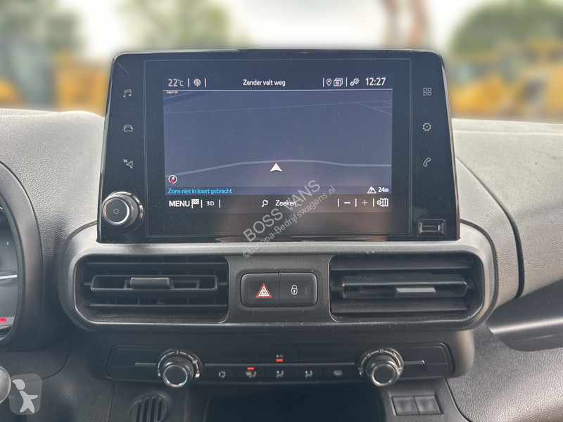 عربة نفعية Toyota 1.2T 110 PK **Benzine** L1...
