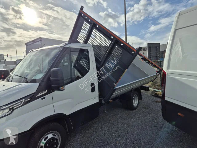 Véhicule utilitaire Iveco 35 C 21