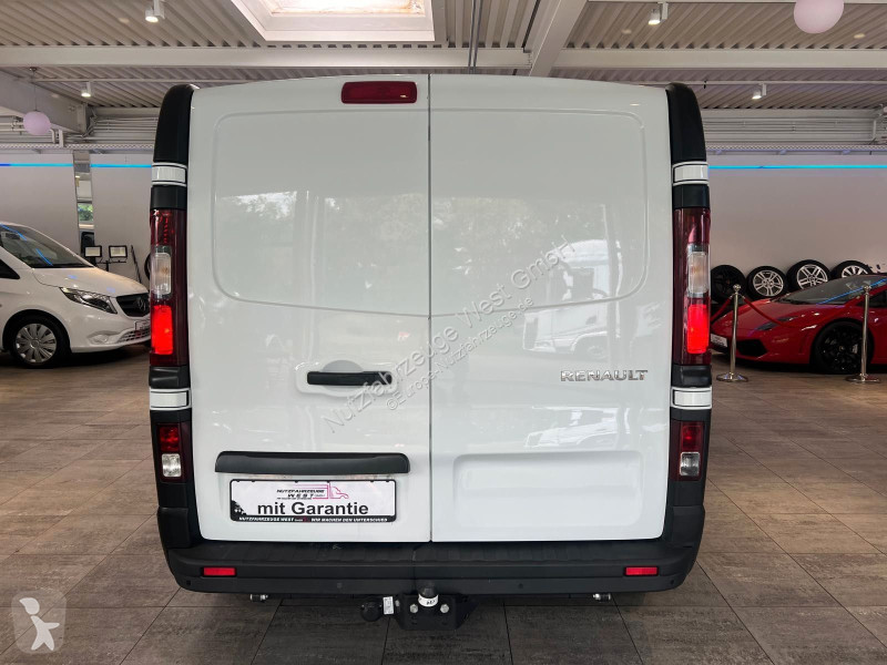 Furgoneta Renault 2,0 dCi L2-H1*Lang*Garantie*AHK*