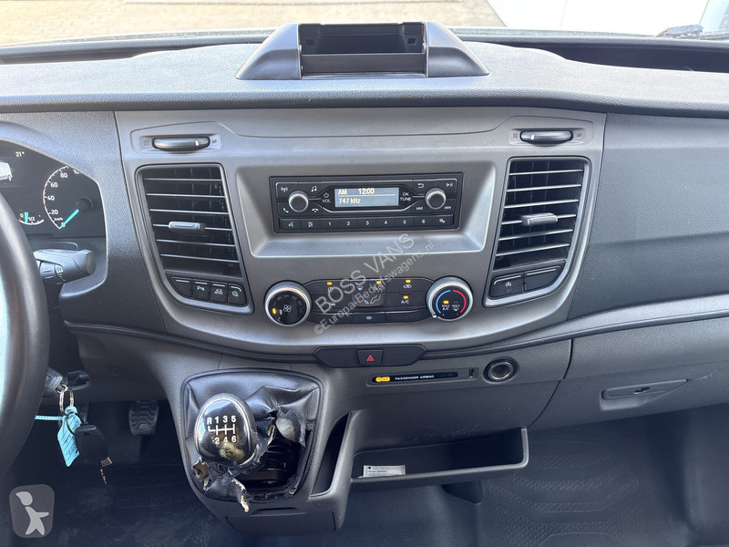 Véhicule utilitaire Ford 350 2.0 TDCI 170PK...
