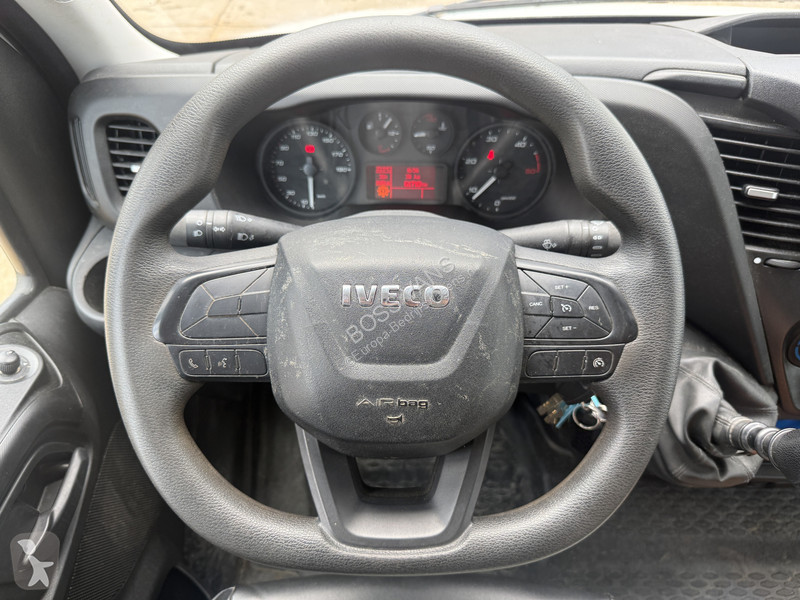 Samochód dostawczy Iveco 35C16 3.0 Dubbele...