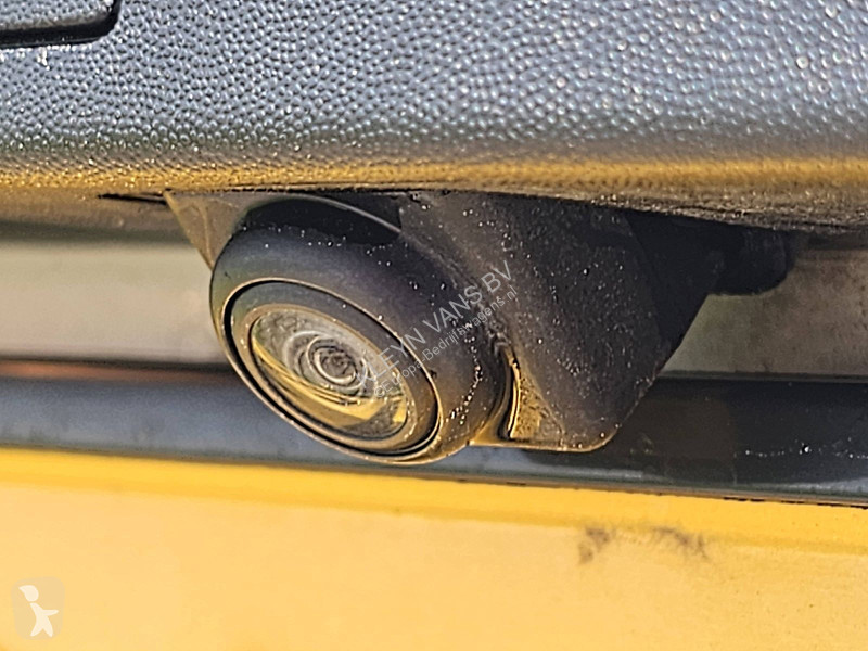 Furgoneta Renault 2.3 L2H2 Dubbele Cabine!