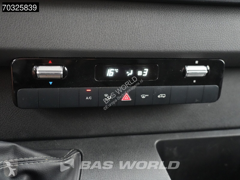 Véhicule utilitaire Mercedes 311 CDI L2H2 Airco...
