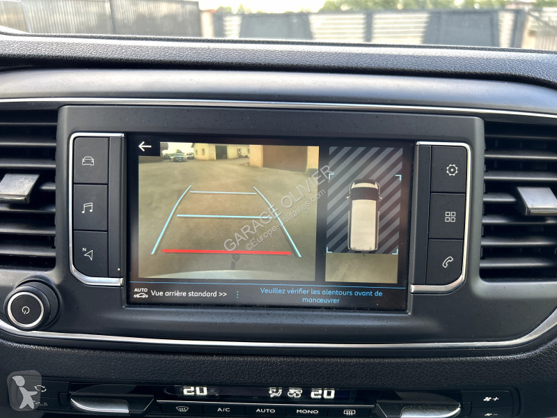عربة نفعية Peugeot 2.0 Bluehdi 120 Premium Pack...