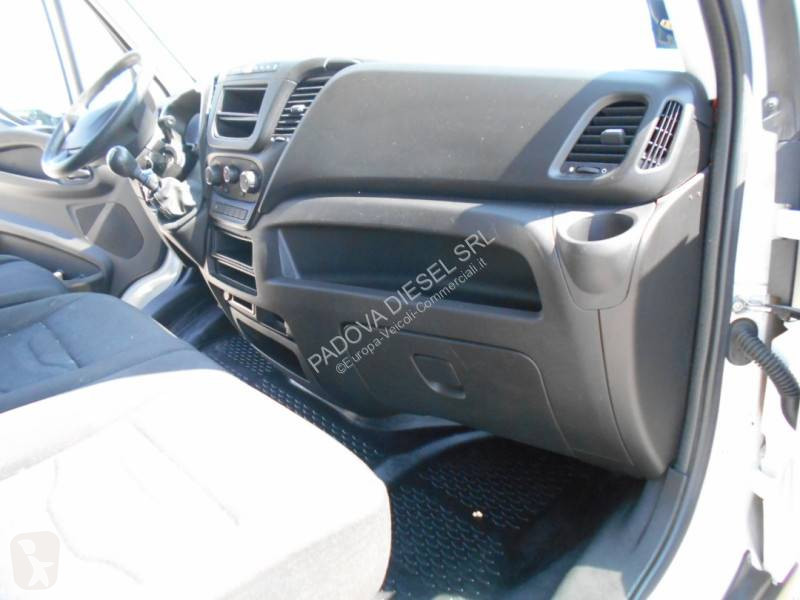 Furgoneta Iveco
