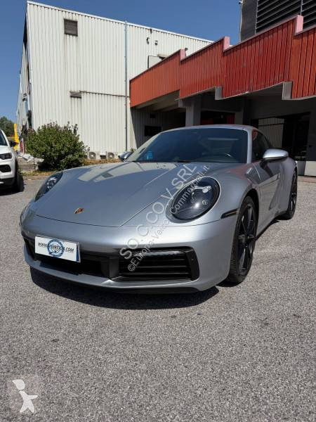 Véhicule utilitaire Porsche