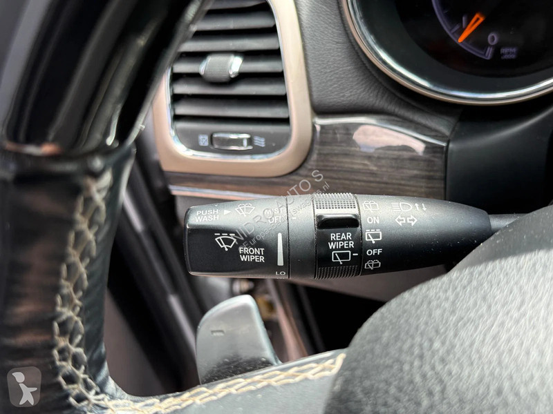 عربة نفعية Jeep 3.0 V6 CRD Overland 4x4...