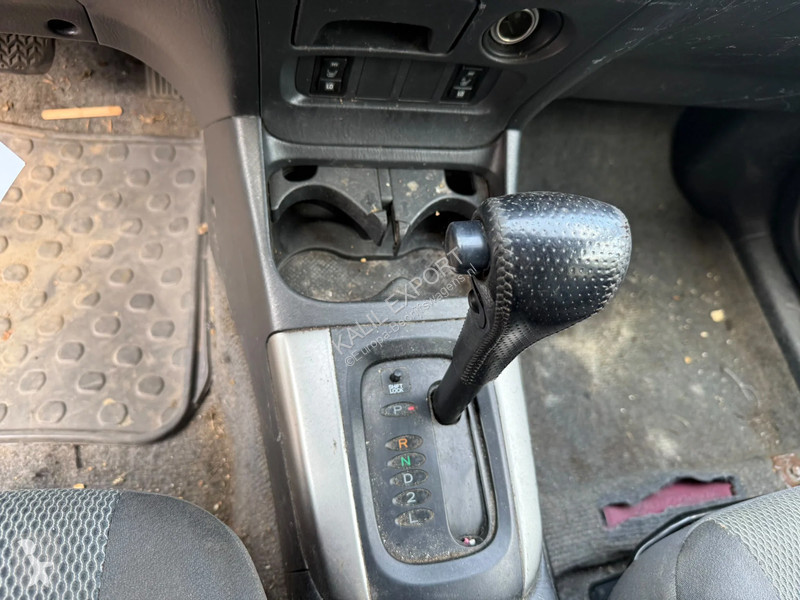 Toyota 4x4 4WD - 5 Seats - Automatic Gearbox -...