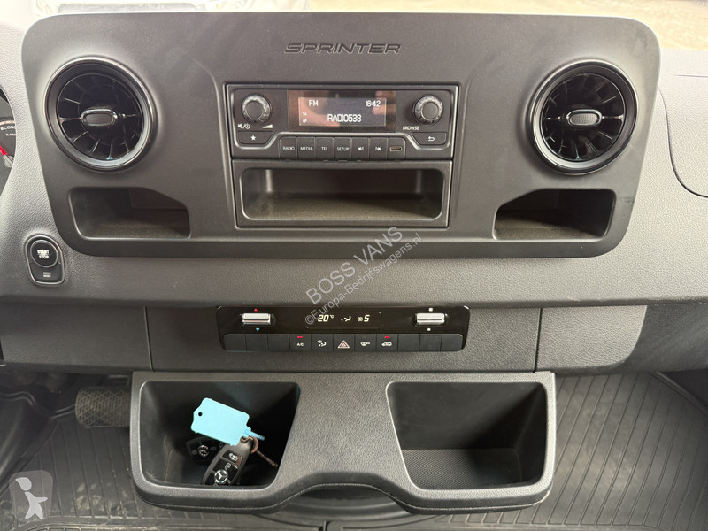 Furgoneta Mercedes 312 55kWh L2H2 Elektrisch...