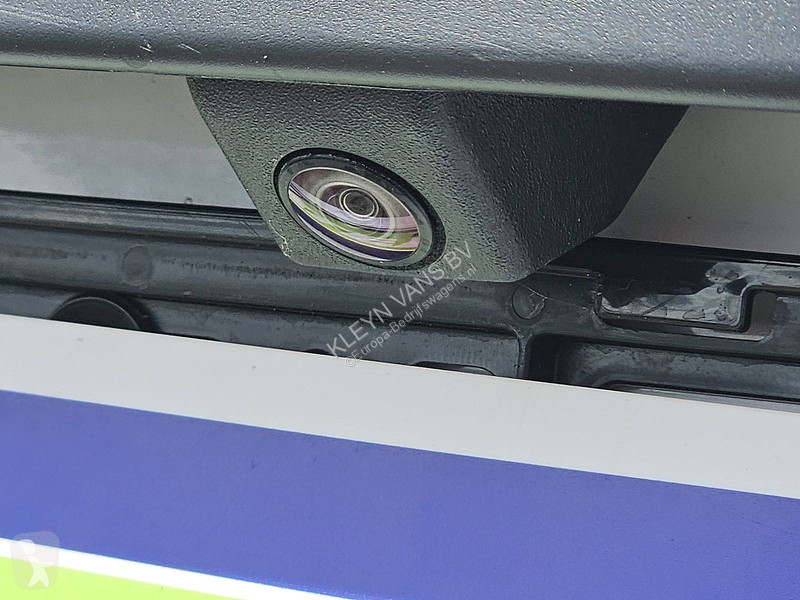 Véhicule utilitaire Mercedes 114 L2 Aut. LED...