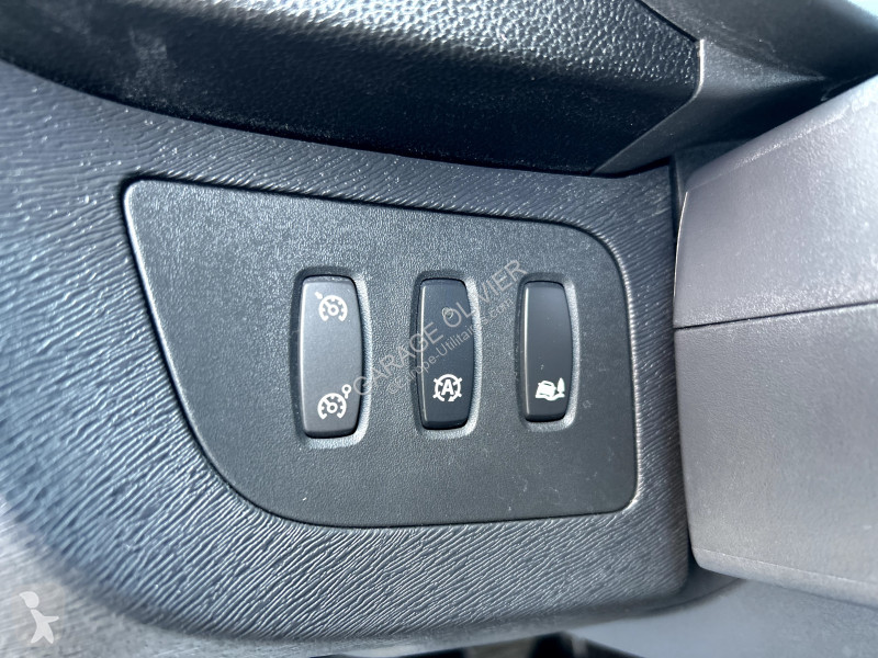 Véhicule utilitaire Renault 1.5 Blue dci 95...