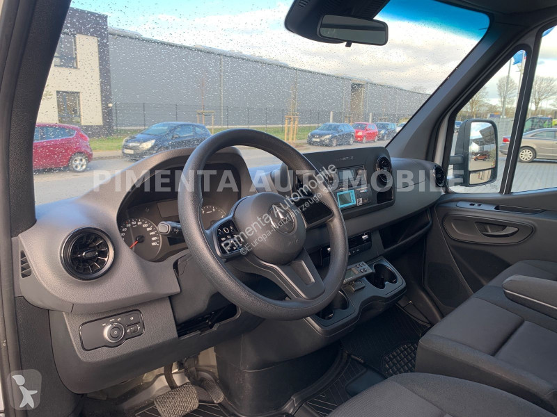 Mercedes 517/37 3,5t TK KOFFER -20° AUT BPM...