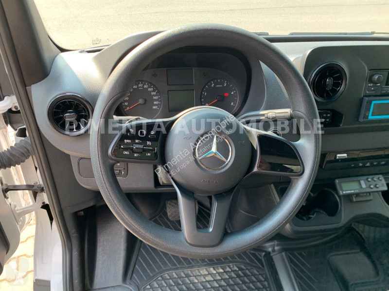 Mercedes 517/37 3,5t TK KOFFER -20° AUT BPM...
