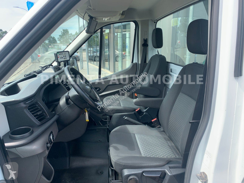 Samochód dostawczy Ford 2.0 TDCI...