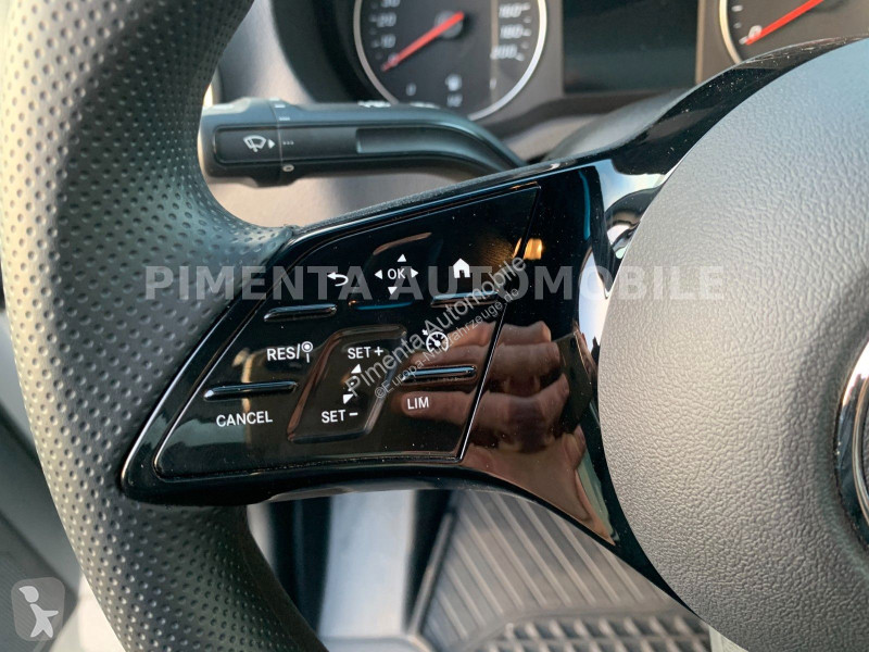 Furgoneta Mercedes 517 PRO 43 5t PRITSCHE 4,50m...