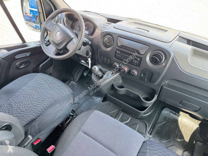 Véhicule utilitaire Renault III DoKa Pritsche...