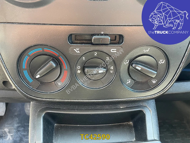 عربة نفعية Peugeot 1.2 HDI - AIRCO