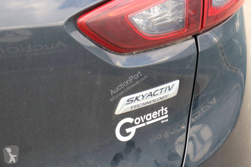 Samochód dostawczy Mazda  CX3