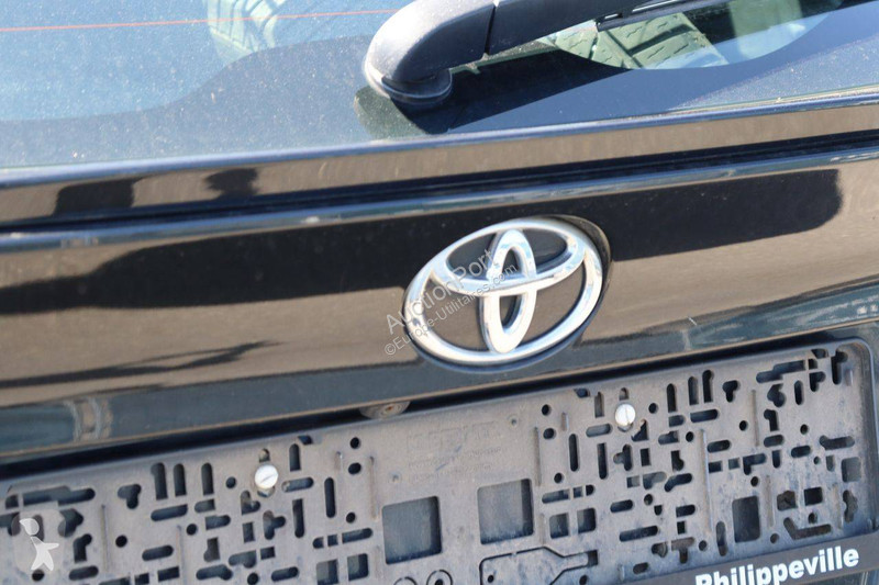 Autoutilitară Toyota